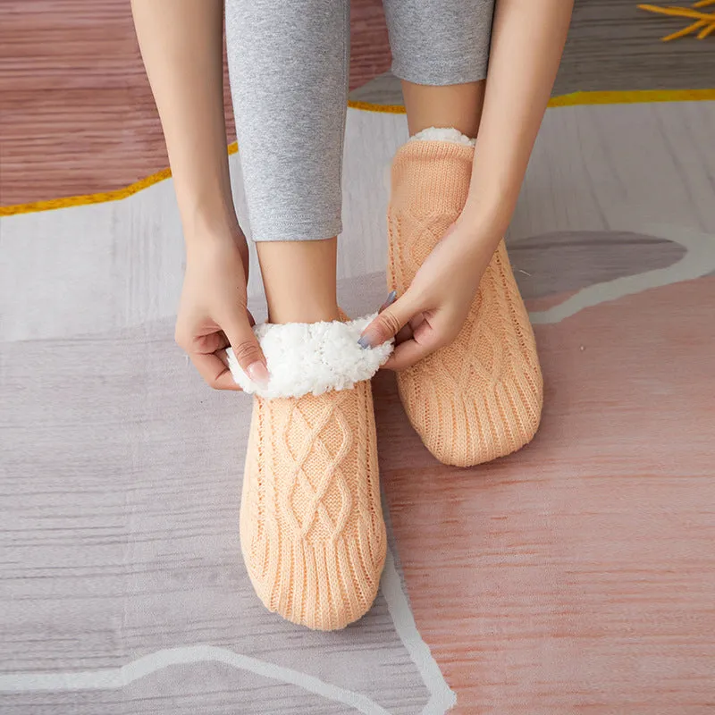 Warm & Cozy Winter Footwear- Non-Slip grip Snow Socks for Women | Brodtica.com