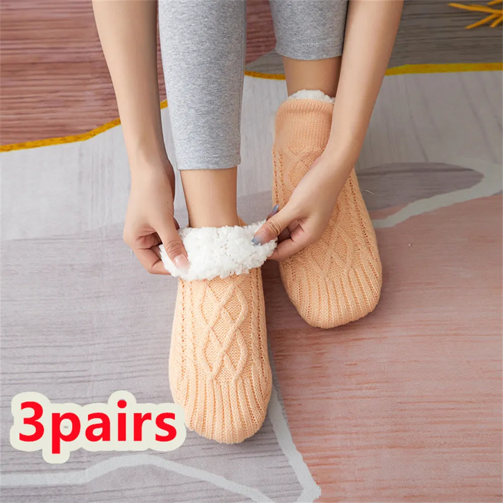 Warm & Cozy Winter Footwear- Non-Slip grip Snow Socks for Women | Brodtica.com