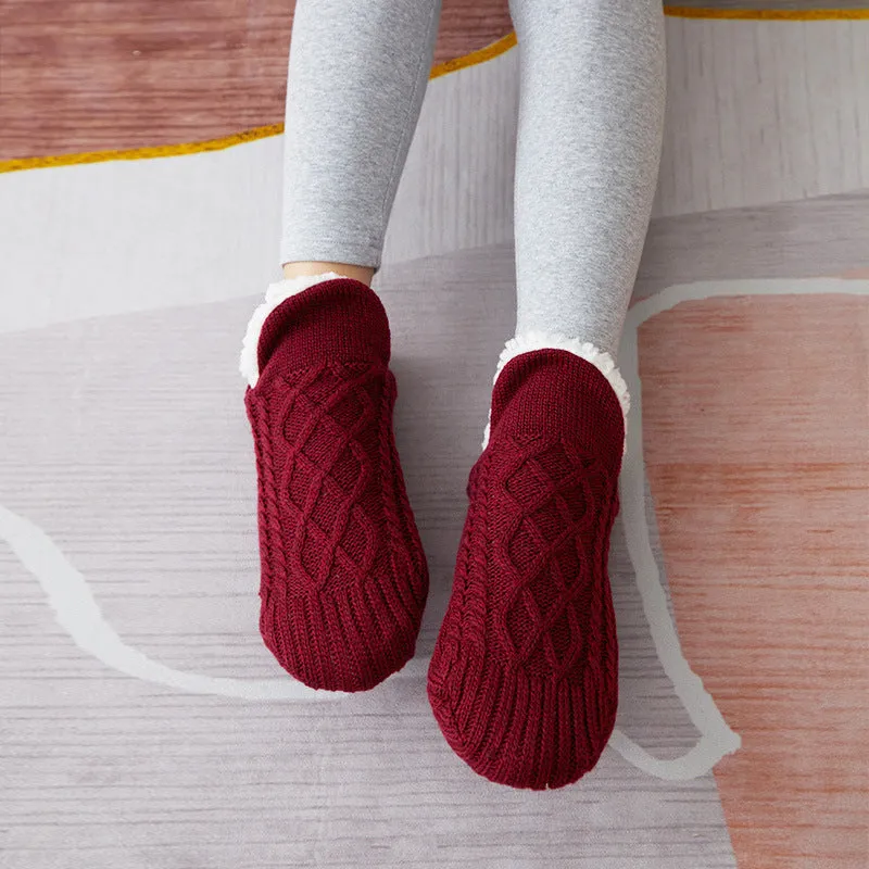 Warm & Cozy Winter Footwear- Non-Slip grip Snow Socks for Women | Brodtica.com
