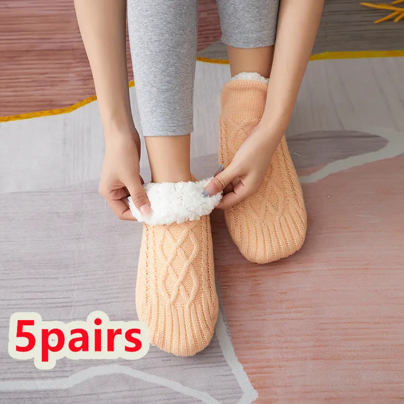 Warm & Cozy Winter Footwear- Non-Slip grip Snow Socks for Women | Brodtica.com