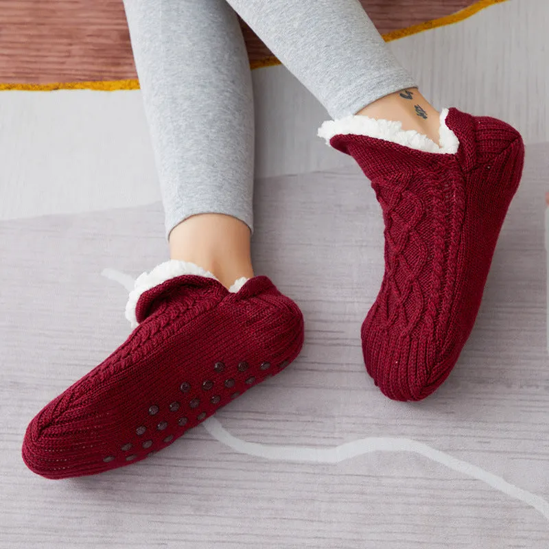 Warm & Cozy Winter Footwear- Non-Slip grip Snow Socks for Women | Brodtica.com